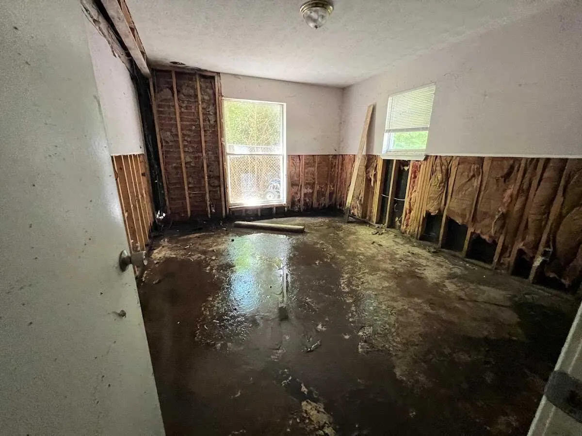 Water Damage Restoration services in Opa-locka, FL